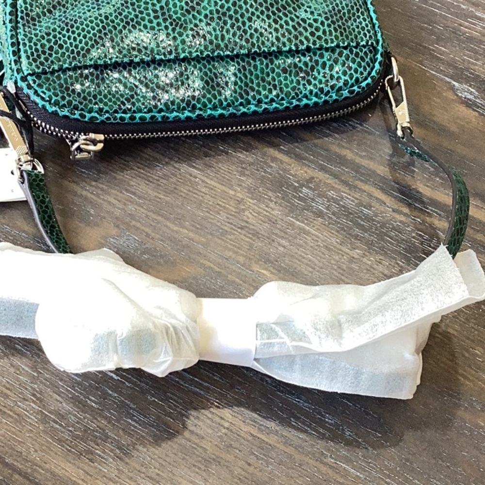 Aimee Kestenberg Green Snake Embossed Leather Crossbody Bag with Silver Hardware - Picture 8 of 12
